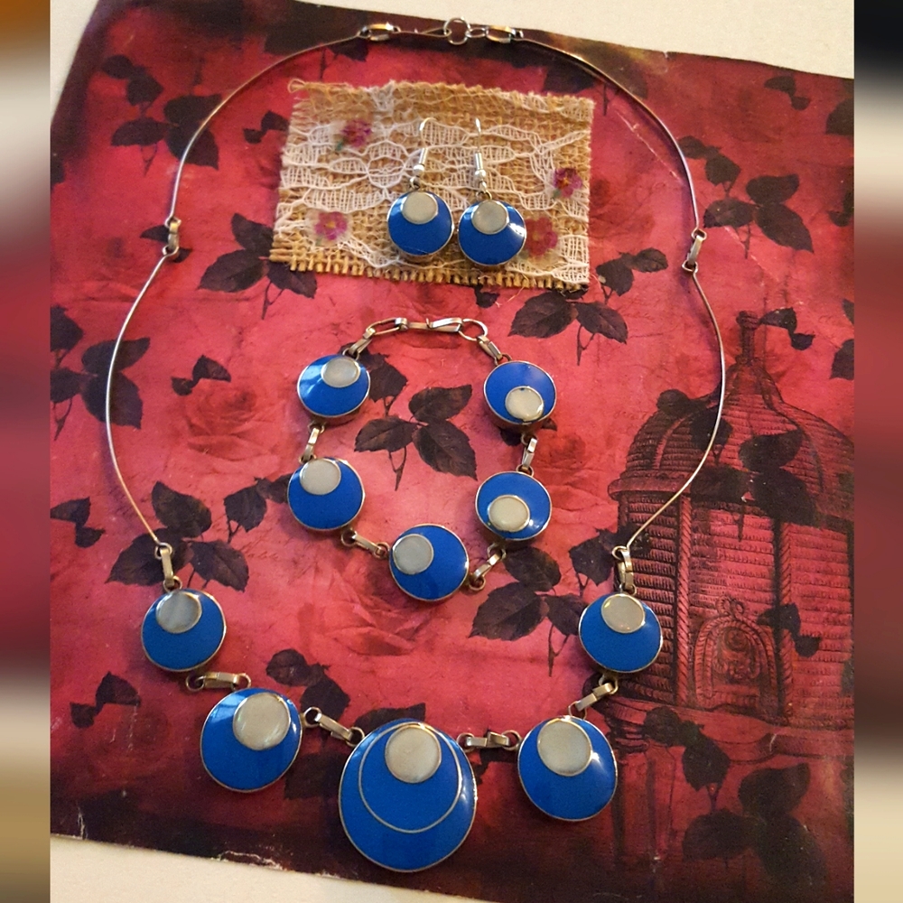 Blue and White Spacey Necklace, Bracelet and Earrings Jewellery Set